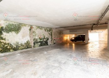 RIC07229.jpg - Box Melilli - foto 6