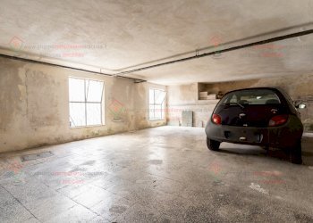 RIC07234.jpg - Box Melilli - foto 7