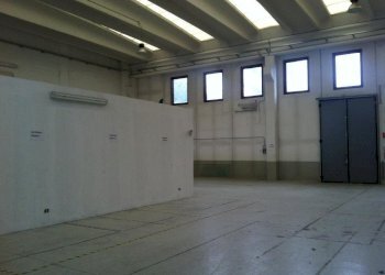209903e9-a916-48bb-ae7d-892e0018e4fc.jpg - Locale Commerciale Viale G. Puccini 862, Lucca - foto 3