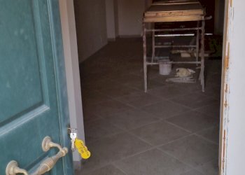 20150319_105128.jpg - Locale Commerciale Via Sarzanese 2691, Lucca - foto 4