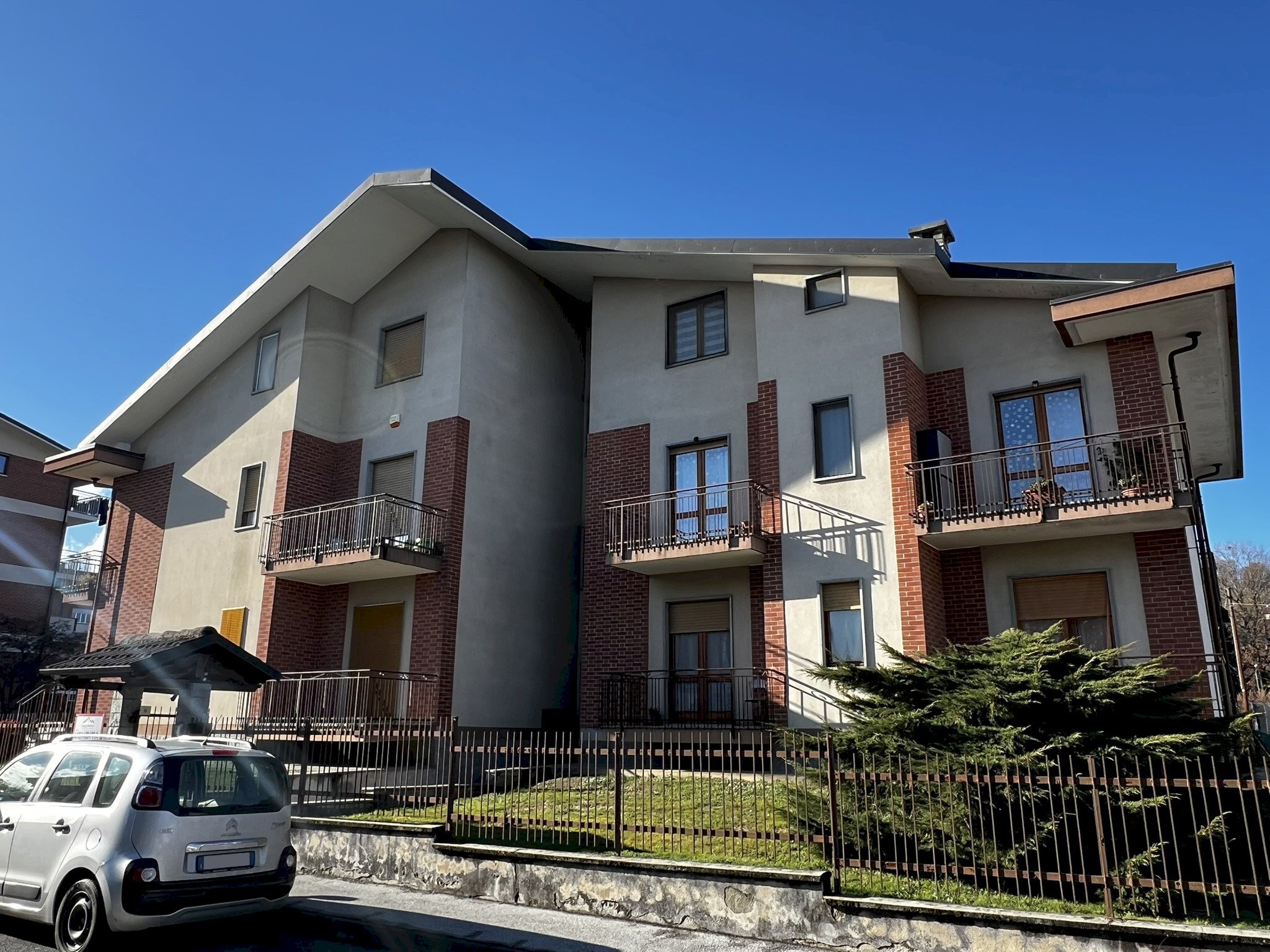 esterno - Two-room apartment Via Silvio Pellico, 11, Manta - photo 2