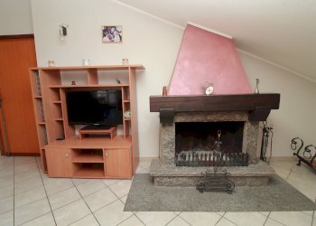 soggiorno - Two-room apartment Via Silvio Pellico, 11, Manta - photo 15