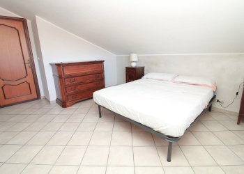 camera - Two-room apartment Via Silvio Pellico, 11, Manta - photo 18