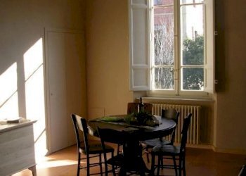 DSCN1840.JPG - Villa Viale Agostino Marti, Lucca - foto 6