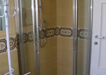 DSCN1845.JPG - Villa Viale Agostino Marti, Lucca - foto 9