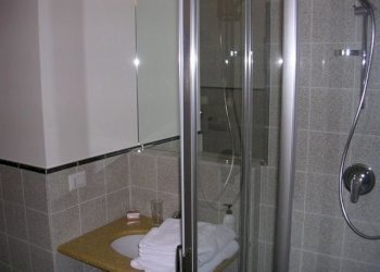 DSCN1847.JPG - Villa Viale Agostino Marti, Lucca - foto 11