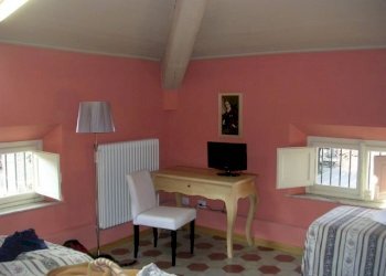 DSCN1849.JPG - Villa Viale Agostino Marti, Lucca - foto 13