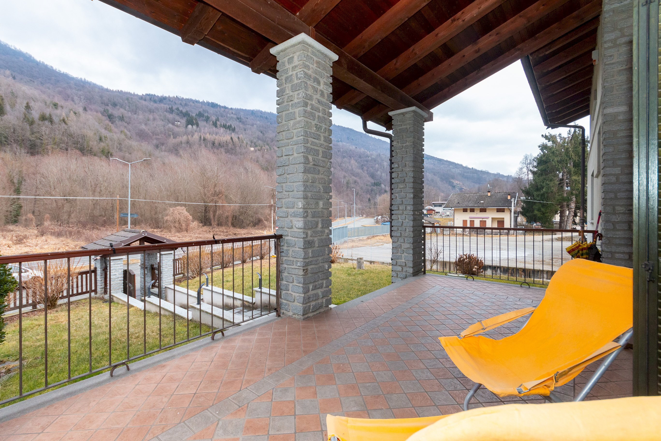 Independent house Borgata Chianile, Snc, Frassino - photo 1