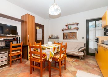 Independent house Borgata Chianile, Snc, Frassino - photo 11