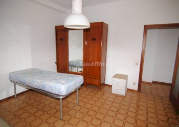 CAMERA DA LETTO - Appartamento Livorno - foto 17