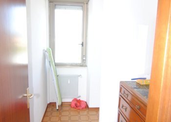 STANZA RIPOSTIGLIO CAMERINA - Appartamento Livorno - foto 18