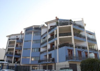 IMG_9691-001.JPG - Four-room apartment Siracusa - photo 2