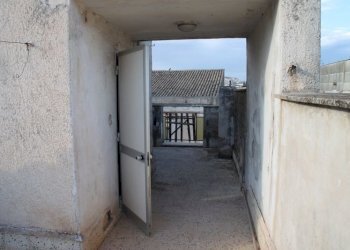 IMG_6175.JPG - Stable - Palace Floridia - photo 2