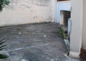 IMG_2382.JPG - Box Siracusa - photo 8