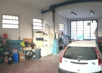 capannone_mq_80_cesena_fc_7460093489350368824.jpg - Locale Commerciale Viale Guglielmo Marconi, Viareggio - foto 3