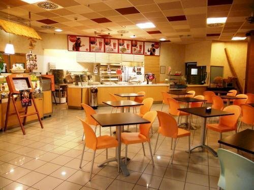 attivita-commerciali_ristoranti-pizzerie-asporto_b - Pizzeria Viale Giosuè Carducci, Lucca - foto 2