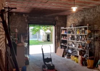 20160503_182909.jpg - Villa Via della Chiesa Diciottesima, Lucca - foto 6