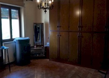 20160503_183442.jpg - Villa Via della Chiesa Diciottesima, Lucca - foto 30