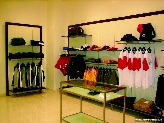 1_abbigliamento_bambino_2.jpg - Abbigliamento - Intimo Via Santa Croce, Lucca - foto 2