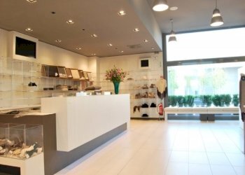 anteprima_andre.jpg - Abbigliamento - Intimo Via Santa Croce, Lucca - foto 11