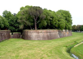 mura_lucca2.jpg - Terreno edificabile via bientina, Altopascio - foto 1