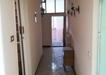 13.jpg - Four-room apartment Piazza Cesare Caporali 4, Castiglione del Lago - photo 13