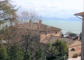 18a.jpg - Four-room apartment Piazza Cesare Caporali 4, Castiglione del Lago - photo 24