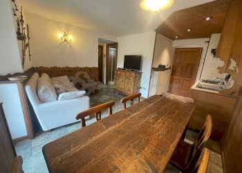 AFFITTO COURMAYEUR - SOGGIORNO CON ZONA PRANZO E A - Three-room apartment Via San Giocondo, Courmayeur - photo 4