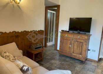 AFFITTO COURMAYEUR - SOGGIORNO CON ZONA PRANZO E A - Three-room apartment Via San Giocondo, Courmayeur - photo 8