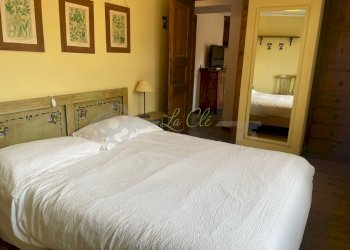AFFITTO COURMAYEUR - CAMERA MATRIMONIALE - Three-room apartment Via San Giocondo, Courmayeur - photo 11
