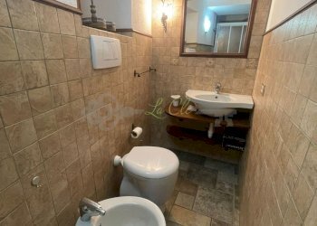 AFFITTO COURMAYEUR - BAGNO CON BOX DOCCIA - Three-room apartment Via San Giocondo, Courmayeur - photo 15