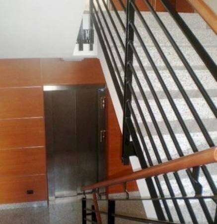 SCALA ASCENSORE - Box strada Druento, 160, Venaria Reale - foto 2