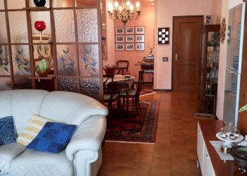 IMG_20200514_103725.jpg - Appartamento Piazza Marco Tosini 1, Castelnuovo Magra - foto 2