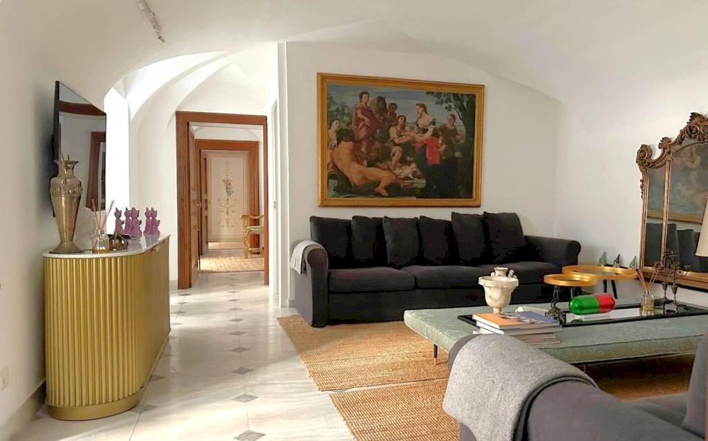 Salone - Two-room apartment piazza Grazioli, 18, Roma (neighborhood Centro Storico) - photo 2