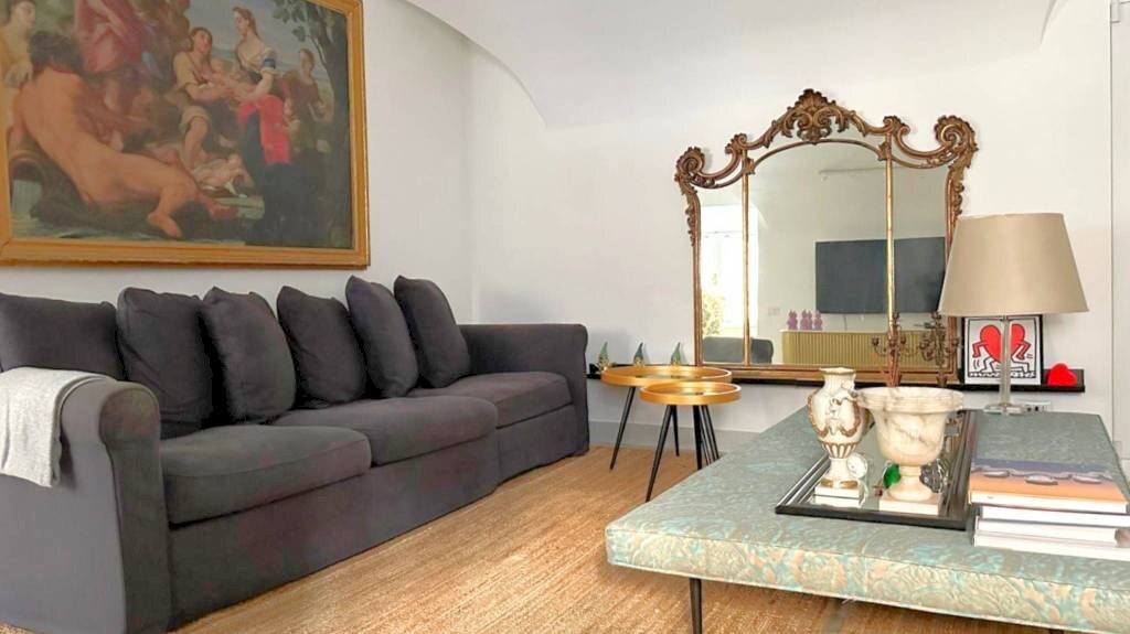 Salone - Two-room apartment piazza Grazioli, 18, Roma (neighborhood Centro Storico) - photo 3