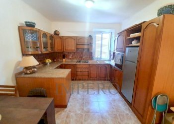 Bilocale Vico Sotto Rocchetta 8, Ventimiglia - foto 3