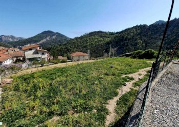 Magazzino Via Serro Inferiore 35, Ventimiglia - foto 1