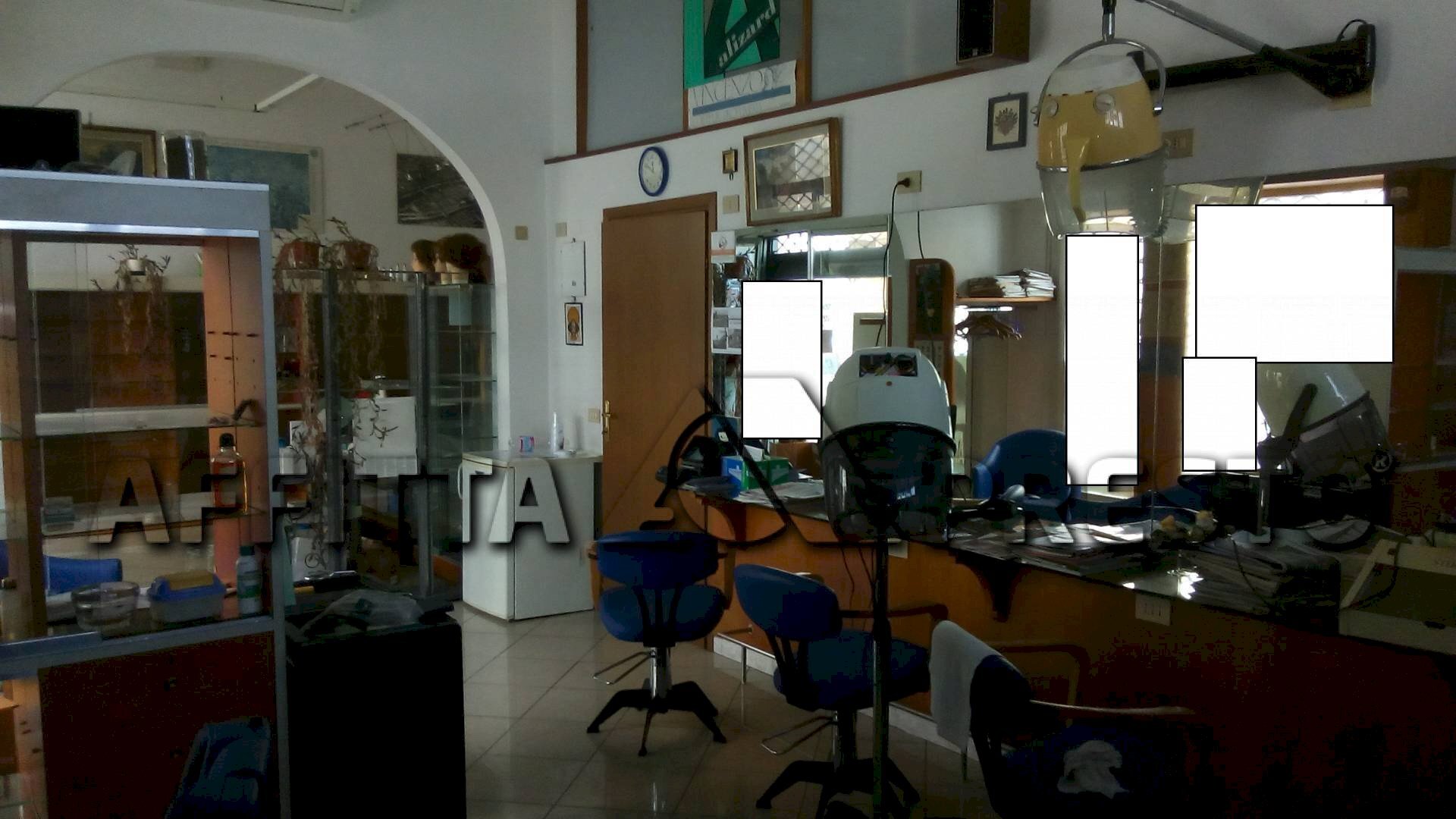 Commercial Activity Via Fiume, Livorno - photo 2