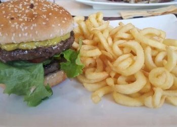 ristorante-pizzeria-petrarca.jpg - Pizzeria Viale Giuseppe Giusti, Lucca - foto 3