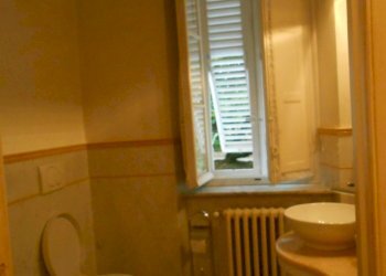 DSCN0135.JPG - Villa Via Francesco Ferraris, Lucca - foto 12