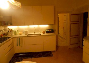 DSCN0143.JPG - Villa Via Francesco Ferraris, Lucca - foto 18