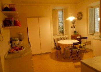 DSCN0144.JPG - Villa Via Francesco Ferraris, Lucca - foto 19