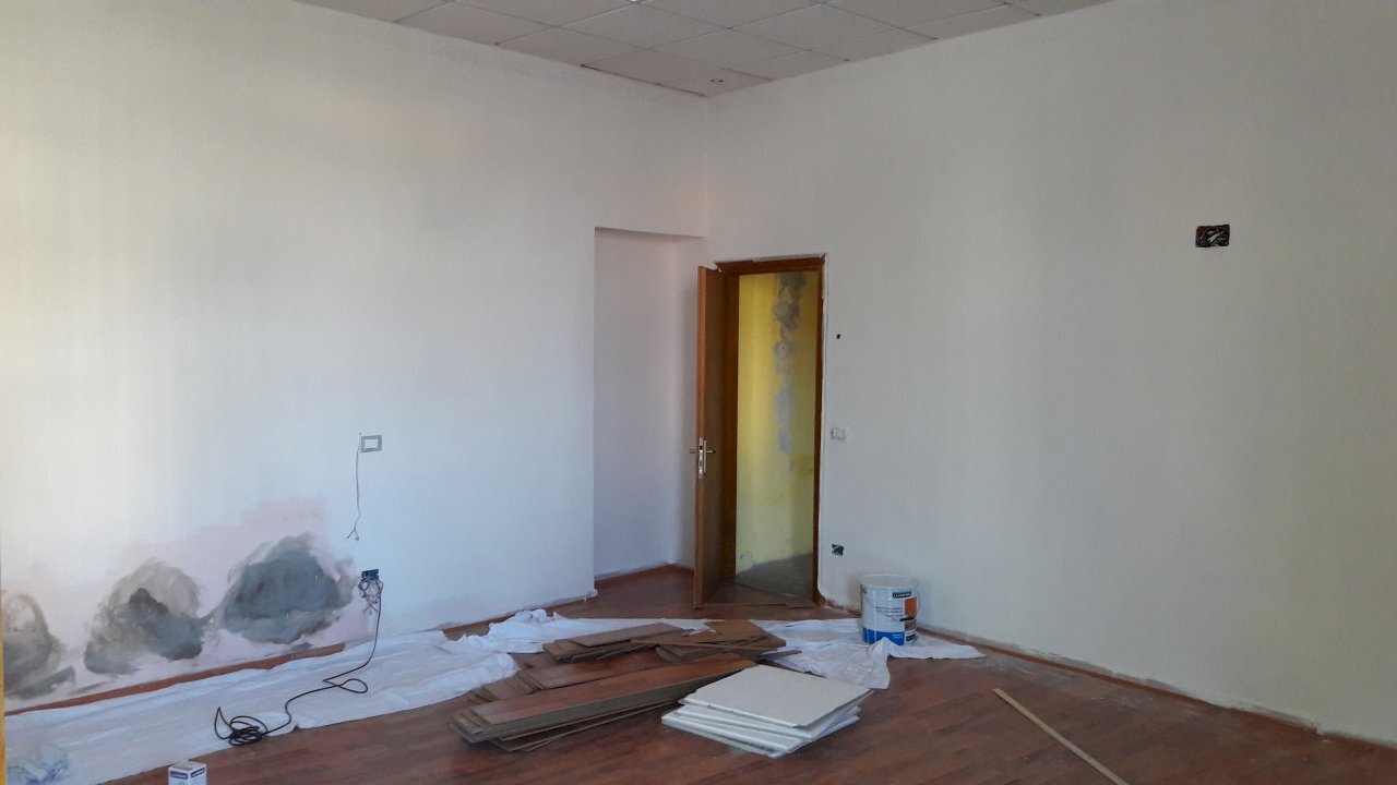 20170728_165613.jpg - Commercial Premises Via Giovanni Sercambi, Lucca - photo 1