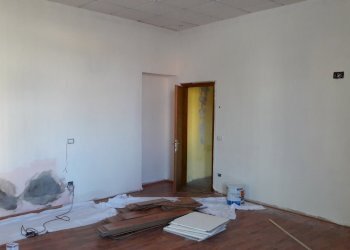 20170728_165613.jpg - Locale Commerciale Via Giovanni Sercambi, Lucca - foto 1