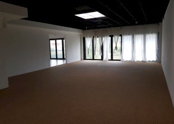 20171021_092529.jpg - Ufficio Via de gasperi, Lucca - foto 3