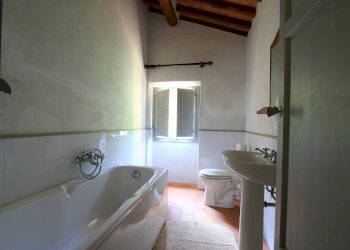 canale 1p3.JPG - Rustico Via di Arliano, Lucca - foto 4