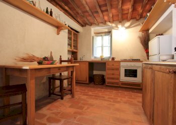 canale pt8.JPG - Rustico Via di Arliano, Lucca - foto 13