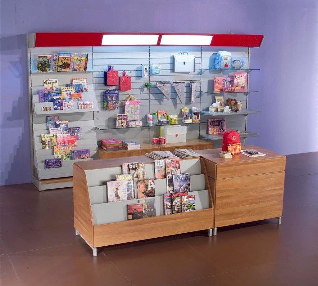 4h974496_1.jpg - Edicole - Edicole con Chiosco Corte Compagni, Lucca - foto 1