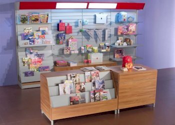 4h974496_1.jpg - Edicole - Edicole con Chiosco Corte Compagni, Lucca - foto 1