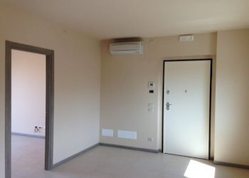 Via Romana.jpg - Ufficio del casalino, Lucca - foto 4